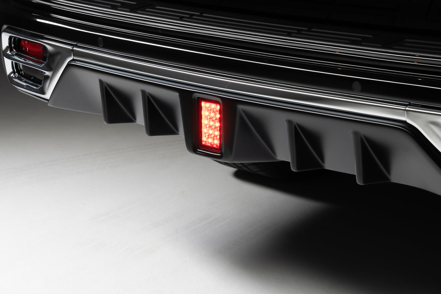 WALD SPORTS LINE BLACK BISON EDITION リアスカート用 LEDランプ ランドクルーザープラド150系